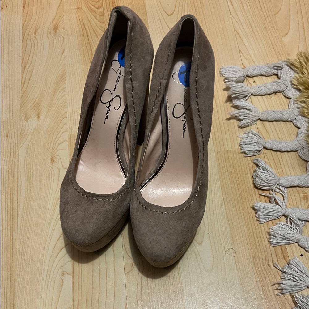 Jessica Simpson Taupe Suede Heels